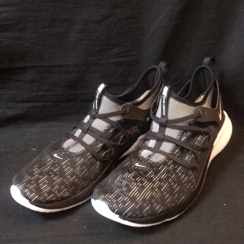 Nike Men’s Flex Contact 3 Running Shoes - Picture 3 of 8